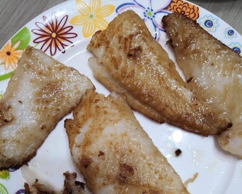 带皮巴沙鱼的烹饪技巧与美味佳肴（掌握这些关键步骤）
