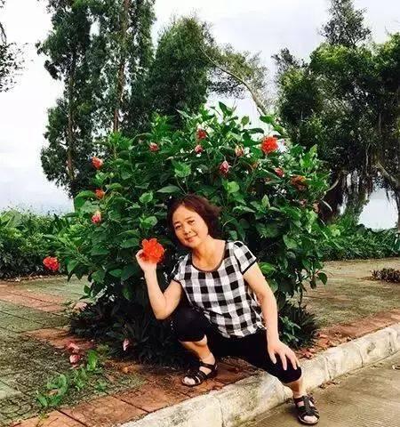 如何拍摄旋转手机的视频？大妈拍照技巧是什么？