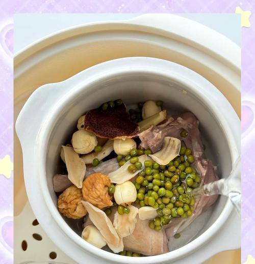 夏天炖鸽子汤好喝的秘诀是什么？