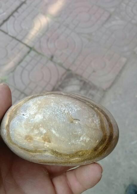 打石头的技巧是什么？圣装石头获取途径有哪些？