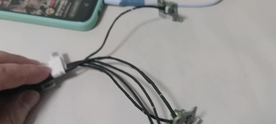 小米电视机顶盒拆解步骤是什么？